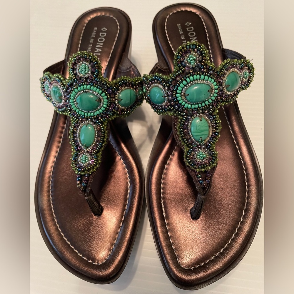 Donald J Pliner size 7.5 beaded sandals, brand new